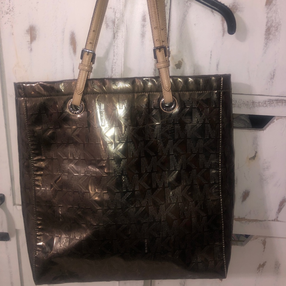 Michael kors purse
